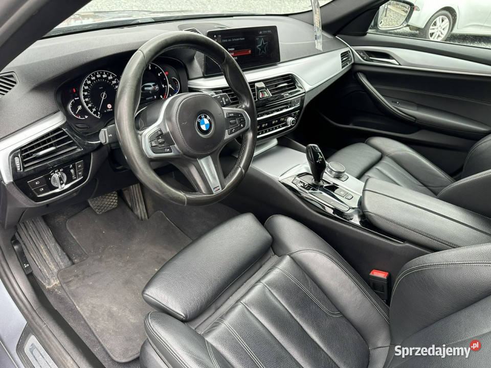 BMW 520 BMW 520d touring 190 2017 kamera ZF8HP dolnośląskie Wojkowice