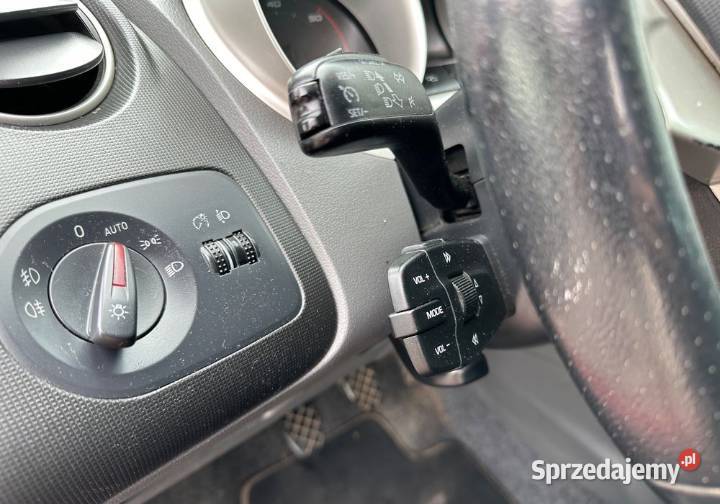 Seat Ibiza 12 2011 diesel skórzana tapicerka Samochody osobowe Łask