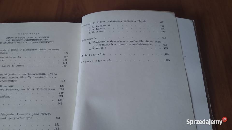 Filozofia a nauki przyrodnicze w kontrowersjach