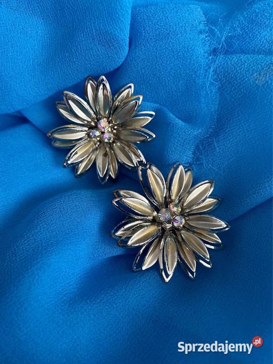 retro vintage duże pozłacane klipsy z czasów pozłacane sprzedam