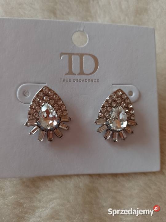 Wytworne Bogato zdobione kolczyki ślubne z Kraków