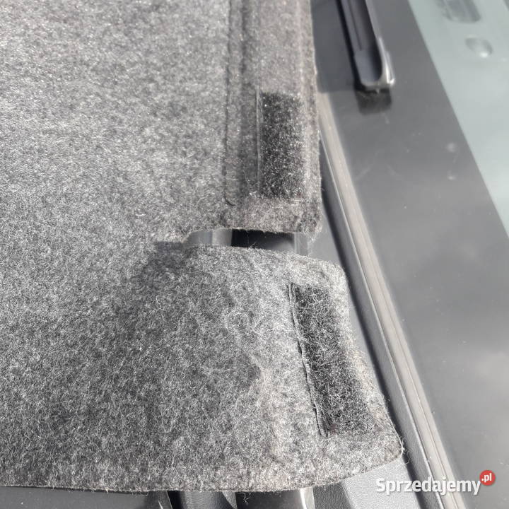 Półka bagażnika z firanką Toyota Yaris 2005 półki tylne