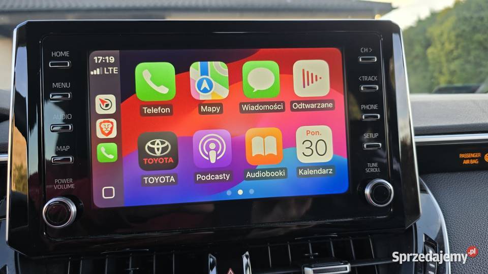 TOYOTA COROLLA 2019 Zarejestrowany w Polsce mazowieckie Tłuszcz