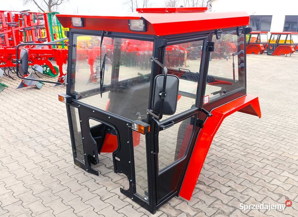 Kabina ciągnikowa ursus c330 c360 Szyszka DLUX lubelskie Wola Różaniecka