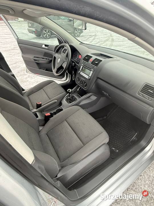 Volkswagen Golf VI manualna