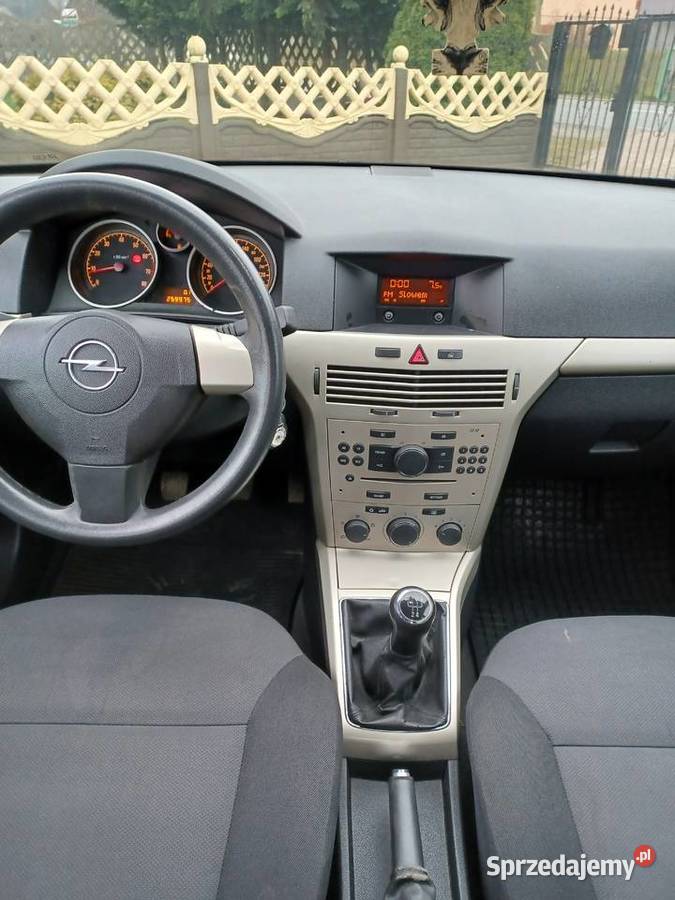 Opel Astra 2008r 16BGAZ klima zadbany Zwierzyniec