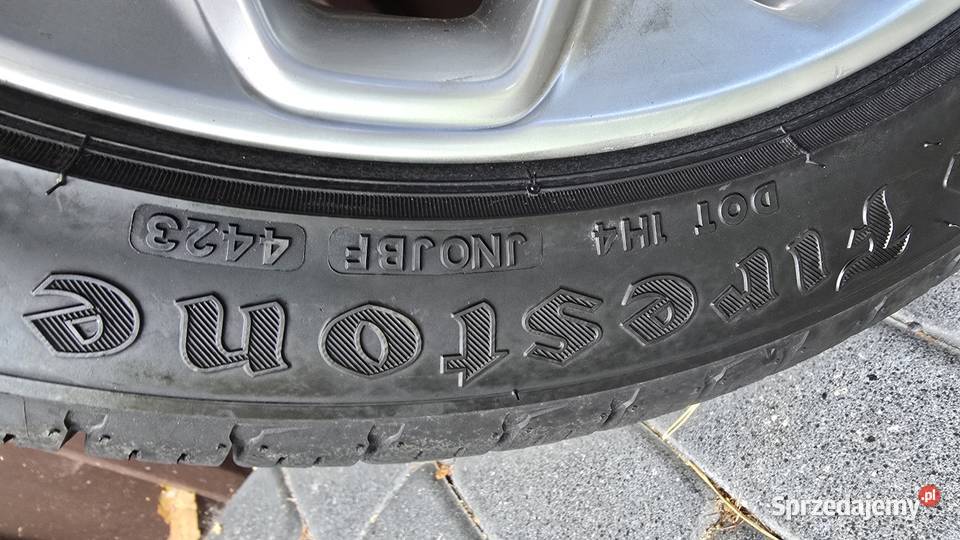 Koła aluminiowe z oponami wielosezonowymi Czarna Woda