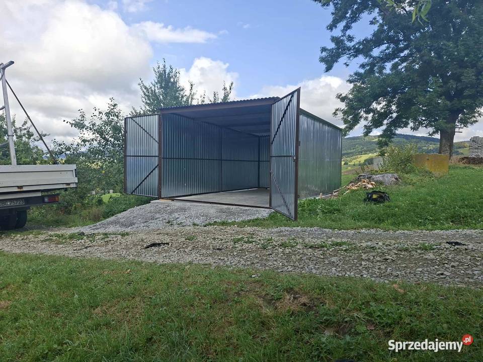 Garaże blaszane w I gatunku Kroczyce