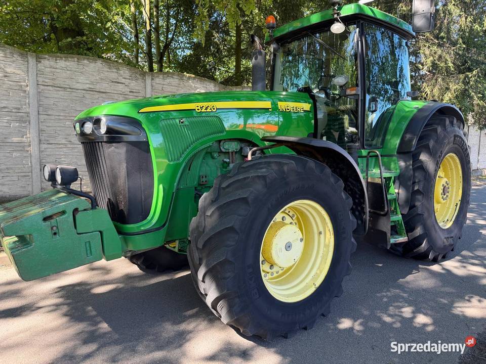 Ciągnik Rolniczy John Deere 8220 PowerShift John Deere Nowa Ruda sprzedam