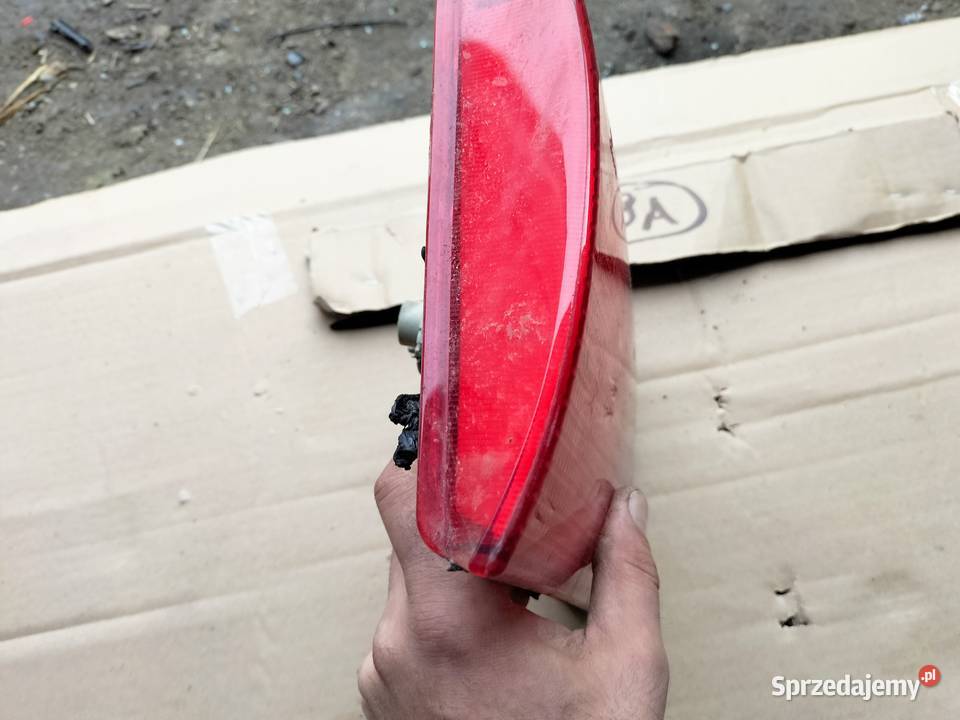 AUDI 80 B4 SEDAN LAMPA TYŁ TYLNA LEWA Kamień-Kolonia