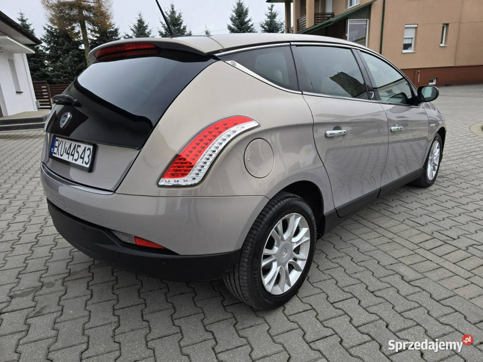 Lancia Delta 14Turbo Benz NavigacjaKlimatr 2 możliwa zamiana łódzkie Kutno