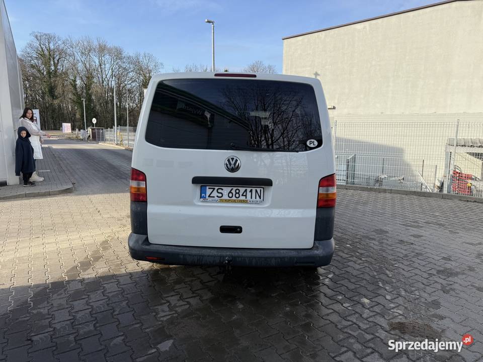 Volksvagen T5 Caravelle 9osobowy Caravelle Samochody osobowe Szczecin