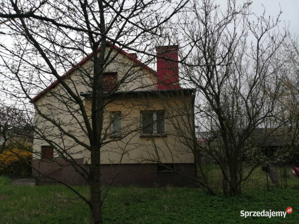 Sprzedam dom jednorodzinny Ćmielów