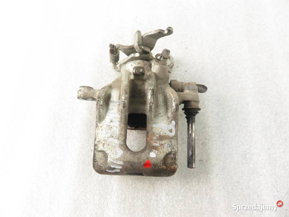 ZACISK PRAWY TYŁ FORD FOCUS MK1 I 18 TDDi 90