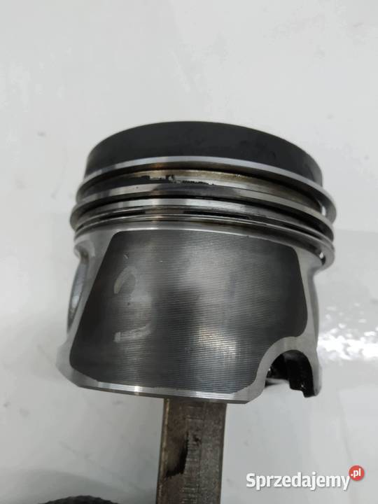 TŁOK KORBOWÓD 7901G 32R2 20 TDI Audi A4 IV Rok produkcji 2014 świętokrzyskie