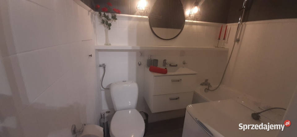 Duża jasna kawalerka 34 m2 balkon 9 piętro winda Wynajem Łódź