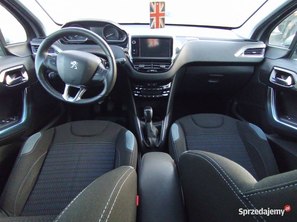 208 1 właściciel bogata wersja serwisowane gniazdo USB Oborniki sprzedam