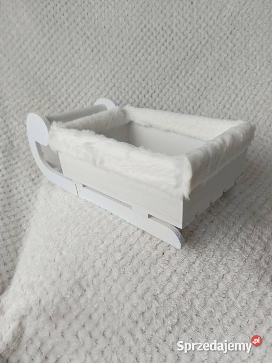 sanki z futerkiem dekoracyjne kolor biały Boże Narodzenie Kalety sprzedam