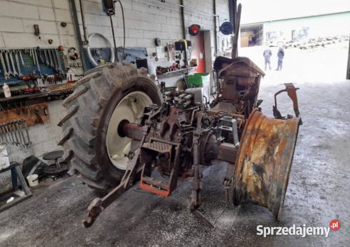 Zwolniceskrzynia mosty obudowy zębatki fiat nieuszkodzony Dragany