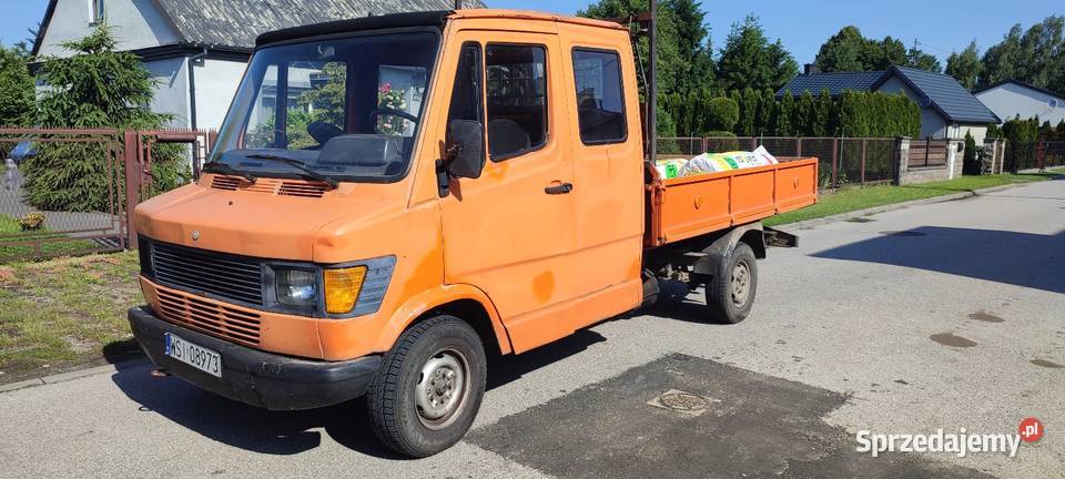 Mercedes Benz 208 Międzyrzec Podlaski