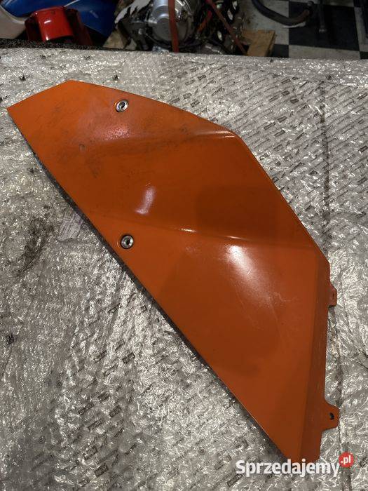G733 KTM 690 DUKE SM Bok Osłona Owiewka Lewa wielkopolskie Poznań