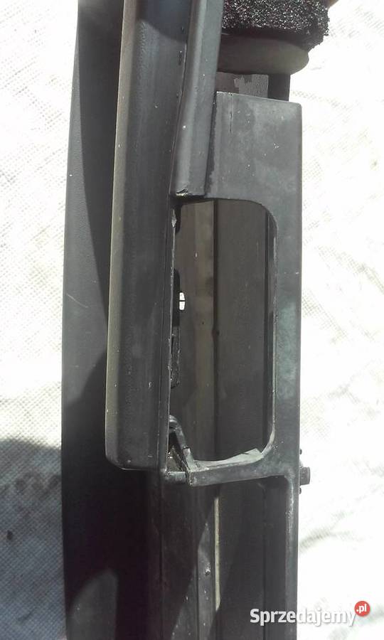 Blenda bagażnika Audi 80 b4 Avant 8A9853465 Barlinek sprzedam