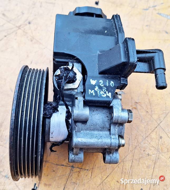 MERCEDES 24 26 28 M104 POMPA WSPOMAGANIA Zawieszenie i układ kierowniczy mazowieckie Radom