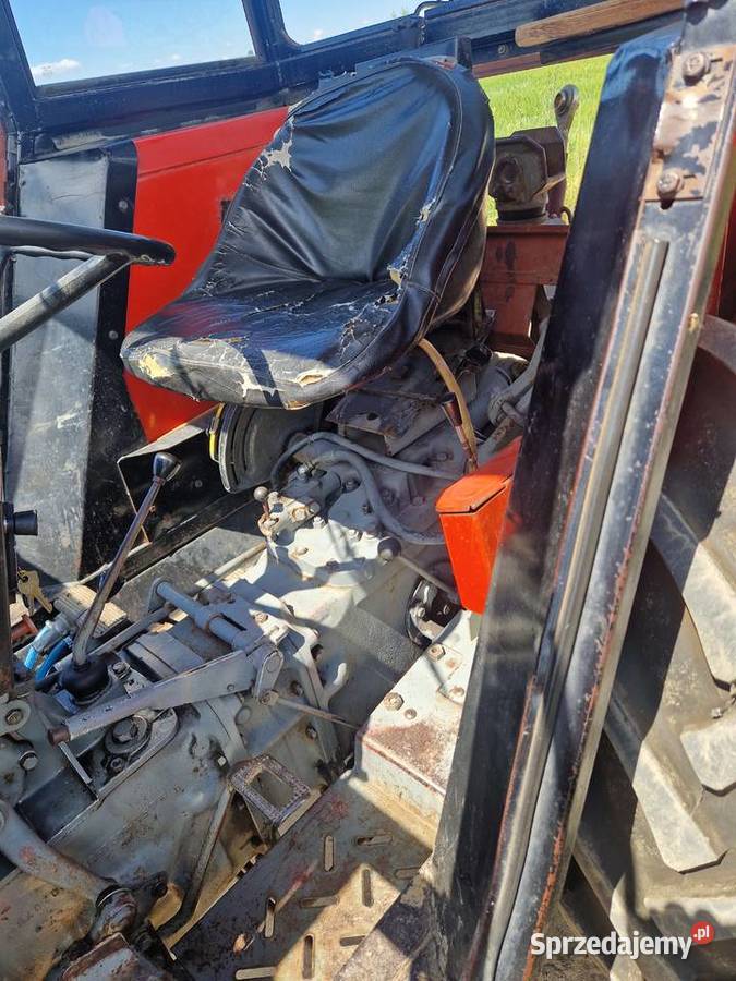 Traktor MF 255 nie pracował w polu był jako TAXI Wolbrom