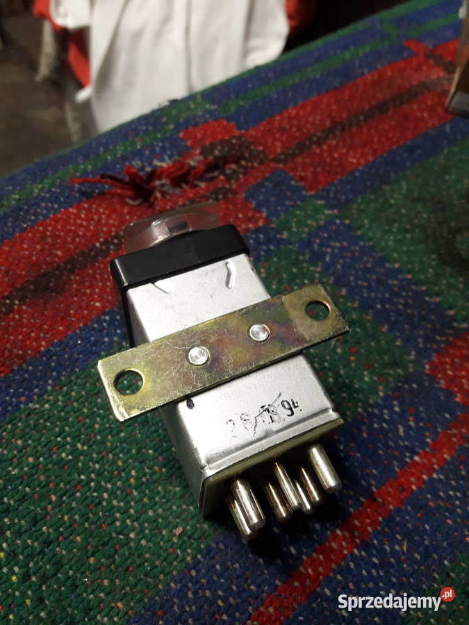 Mercedes przekaźnik A 2015403245 Rok produkcji 1994 Układ elektryczny