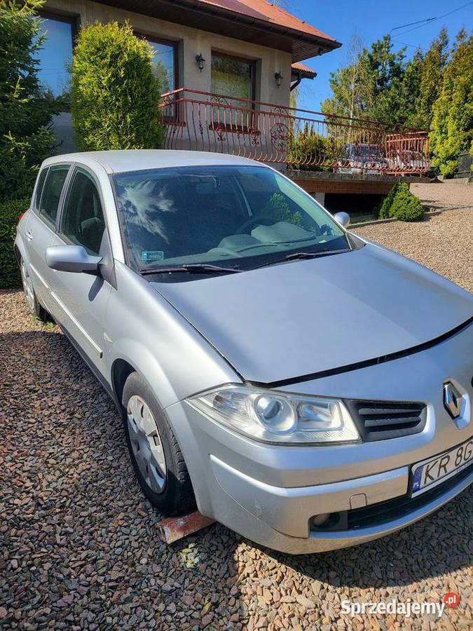 Renault Megane 15dci uszkodzony Łazany
