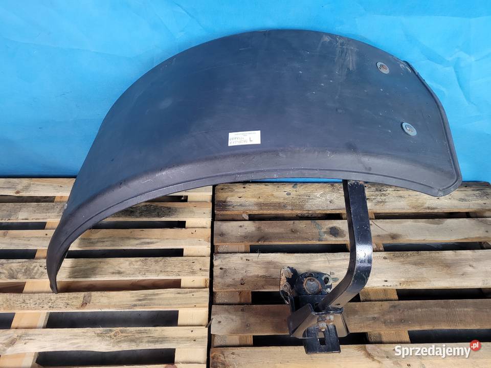 CASE IH PUMA 145 12r BŁOTNIK UCHWYT LEWY Kolno