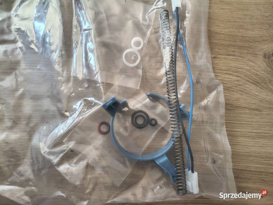 Filtr paliwa Mazda CX5 KE KF Nowy OE sprzedam
