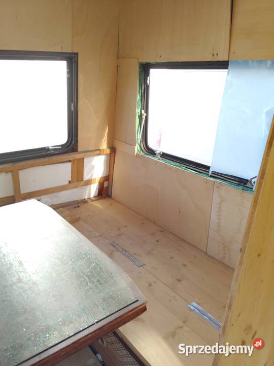 MERCEDES KAMPER TABERT