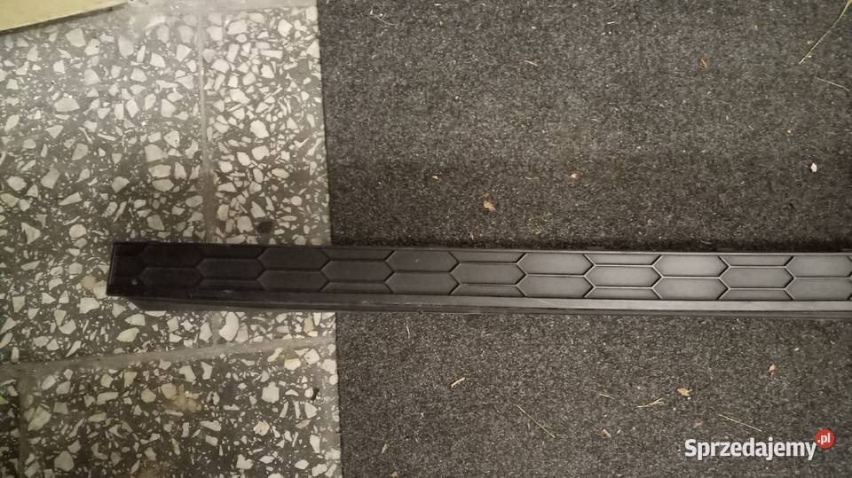 Listwa środkowa tył Skoda Kodiaq Nowy Sącz sprzedam