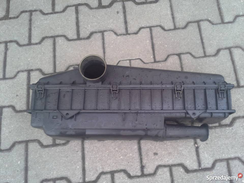 Obudowa filtra powietrza Vario 811 814D 711D 711 Kłobuck