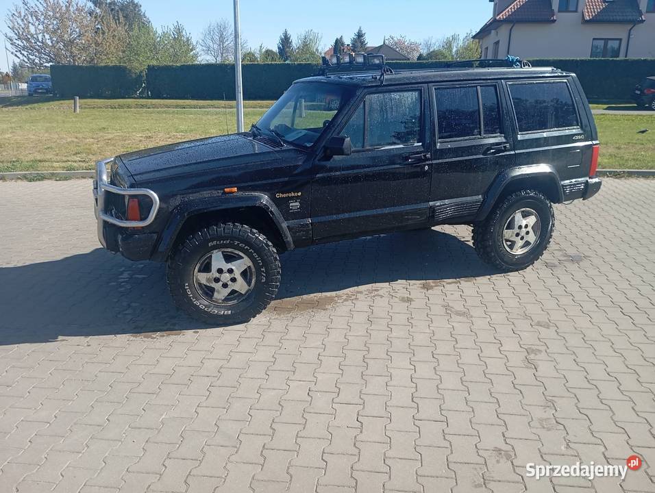 Jeep Cherokee 40 bG automat nieuszkodzony