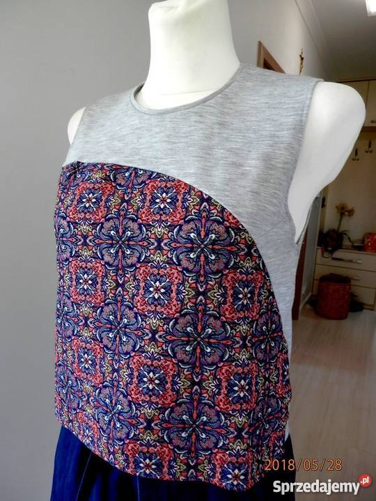 Bluzka Zara Crop Top Do Spodni z Wysokim Stanem Łomża