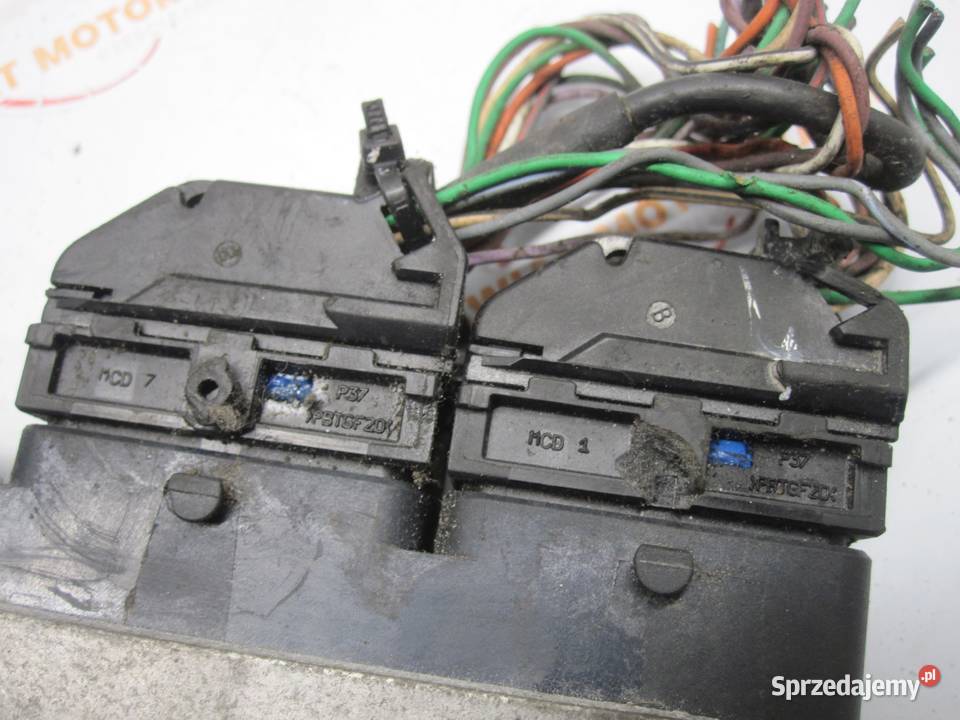 RENAULT MEGANE III 16B komputer sterownik osobowe Kielce