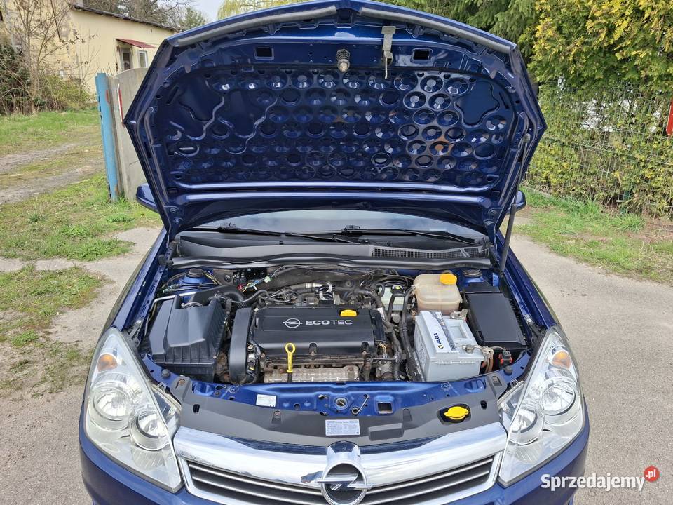 Opel Astra H 16 benzyna kamera navi elektryka Samochody osobowe Łódź