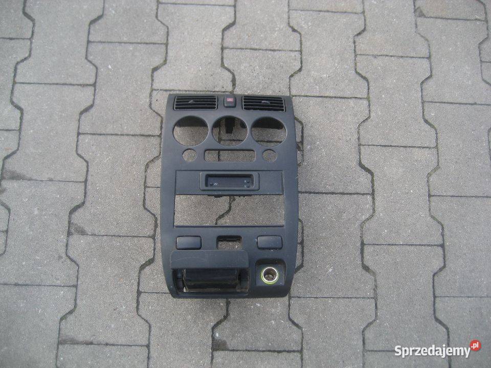 saab 900 9396r 20 panel środkowy kratka Rakoniewice