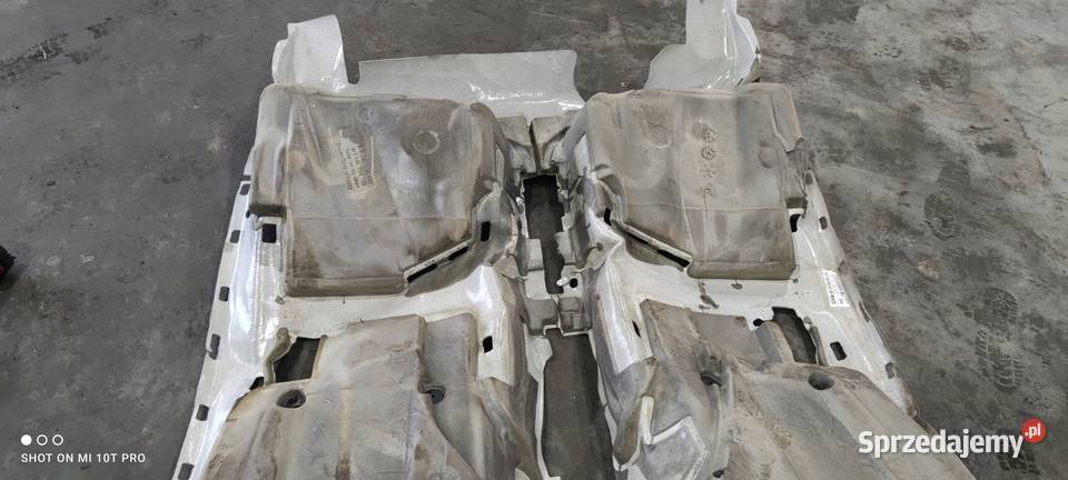 DYWAN WYKŁADZINA AUDI A1 5DRZWI 8X4863367K EU7