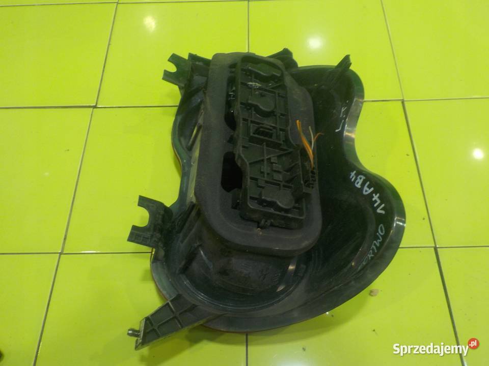 SMART FORTWO III 451 08 CDI 09r lampa lewa tyl Lampy tylne Suków