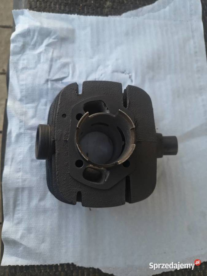 Cylinder WSK wfm 125 szlifie na 2 szlif Cylindry, głowice, pierścienie Rzeszów