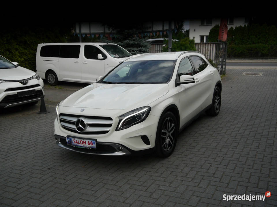 Mercedes GLA 180 16b Led Navi Xenon Skóra Stan