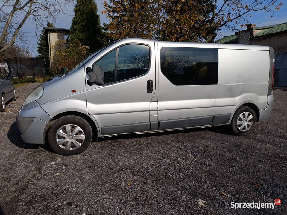 Opel Vivaro brygadowka L2 H1 5 osobowy