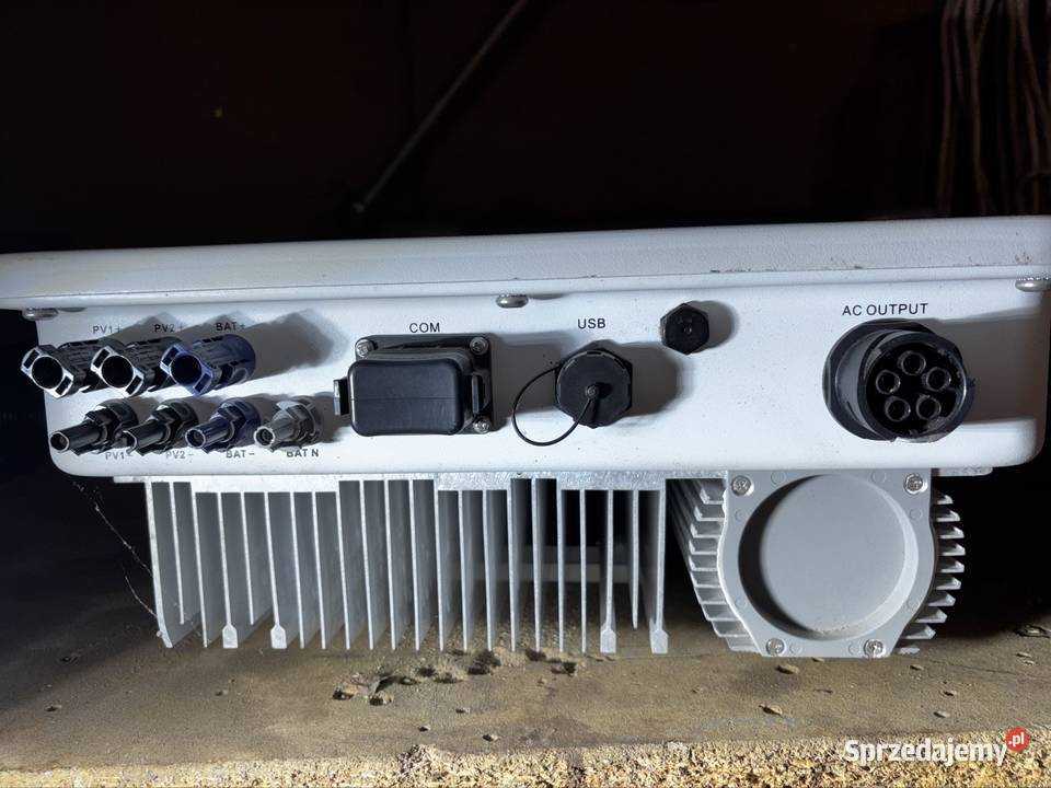 falownik hybrydowy Growatt MOD 10KTL3XH o mocy Podskarbice Szlacheckie