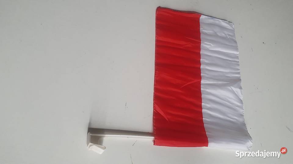 Flaga polski na auto Konin