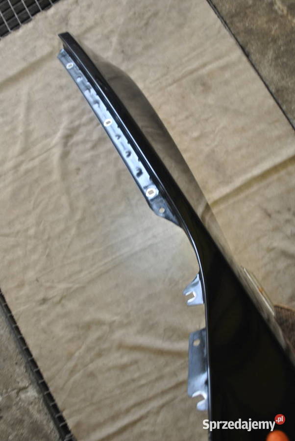 Błotnik przedni prawy BMW E60 E61 PRZEDLIFT Poręba