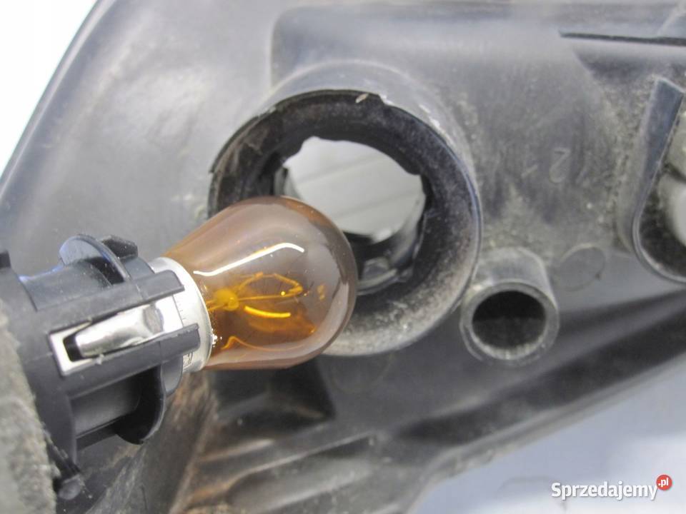 RENAULT SCENIC III 10r lampa prawa przód ANGLIK