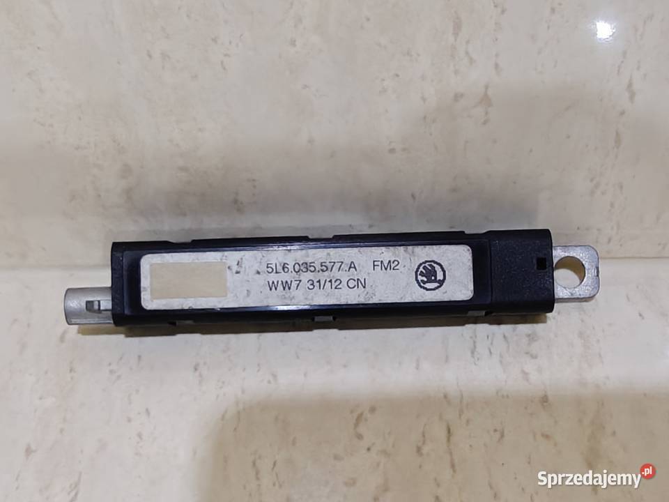 Wzmacniacz antenowy 5L6035577A Skoda Zabrze